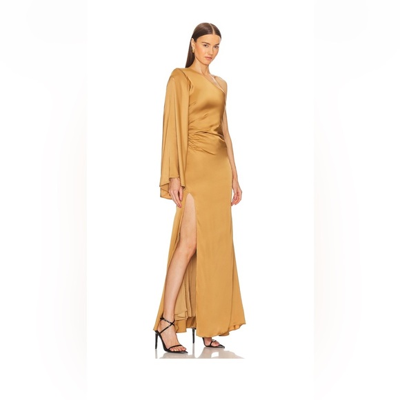 NWT Michael Costello x REVOLVE Mae One Shoulder Evening Gown in Gold Size Small - Picture 3 of 10